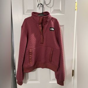 North Face pull over